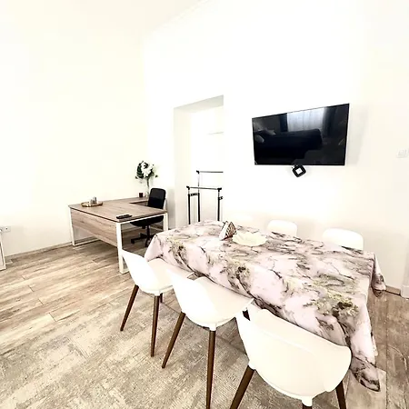 Appartamento Rakoczi *